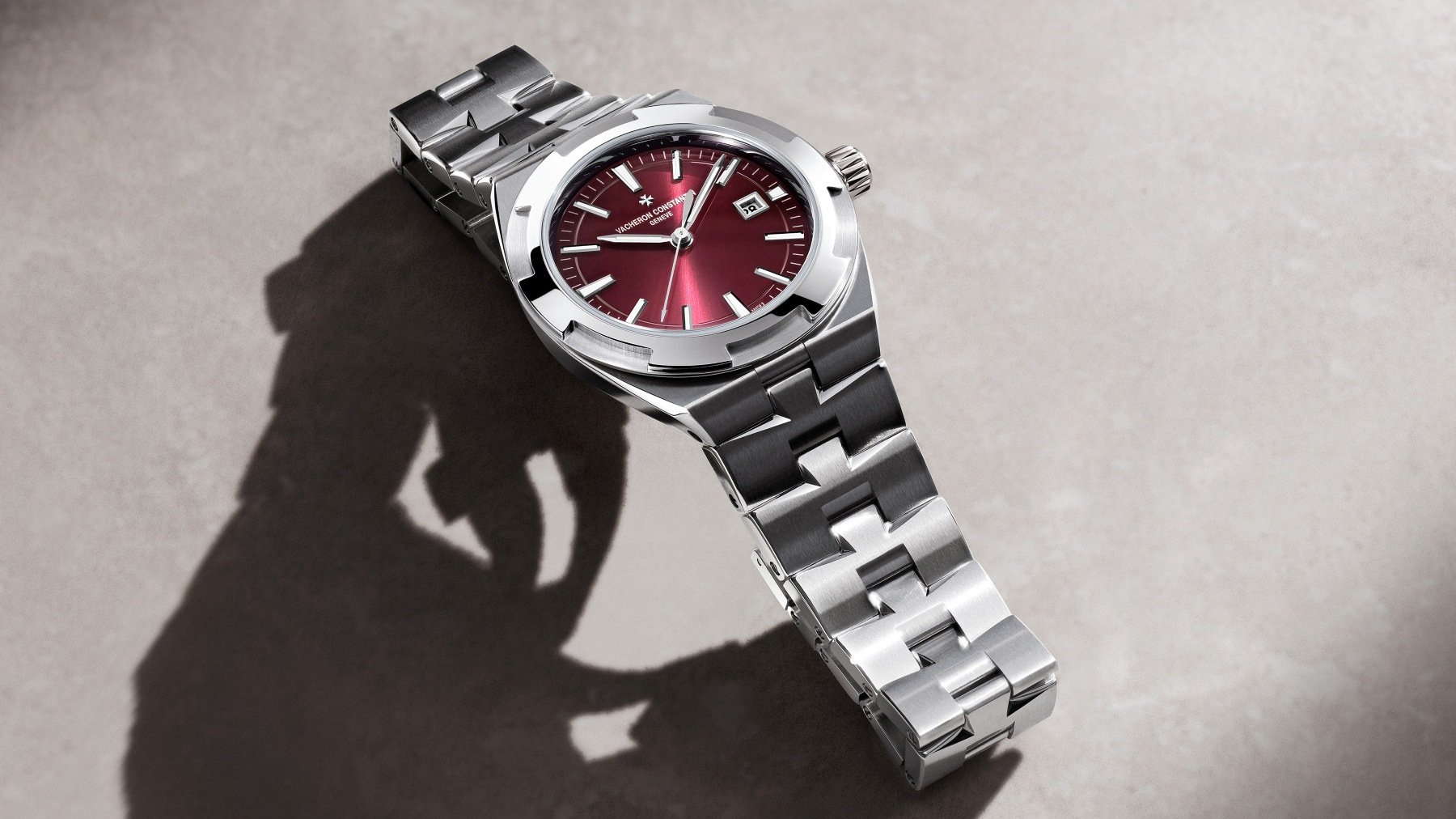 steel 34.5mm Vacheron Constantin Overseas Self-Winding ref. 4600V-200A-H127