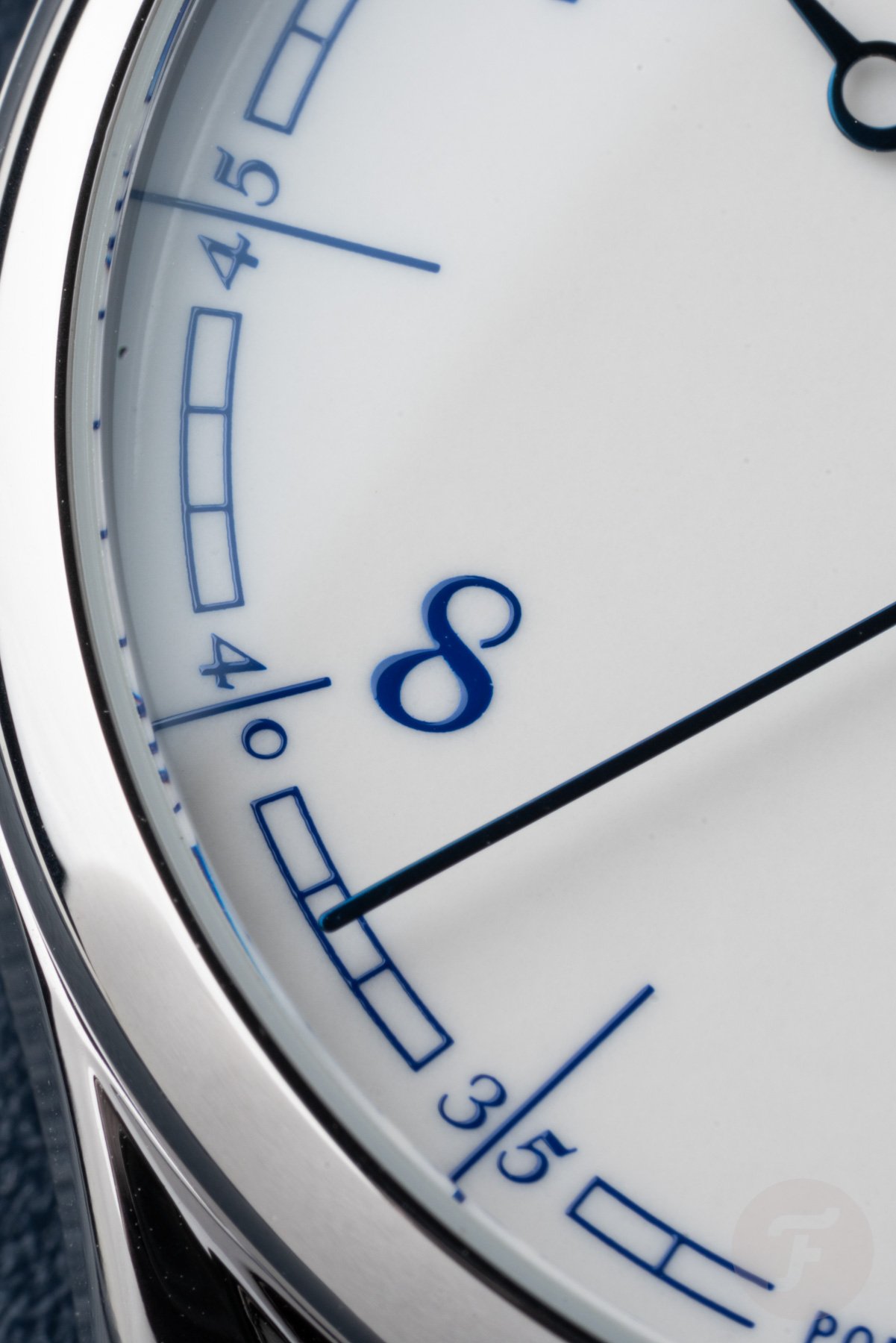 anOrdain Model 1 Porcelain × Kia Tasbihgou dial detail