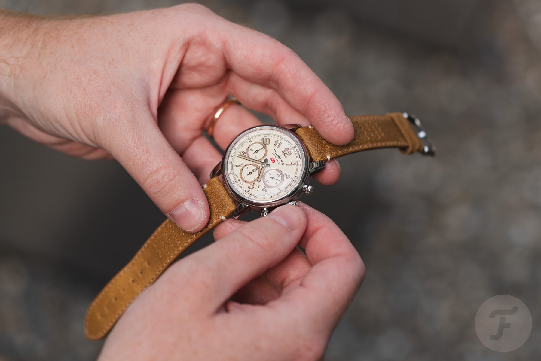 Operating the Chopard Mille Miglia Classic Chronograph Raticosa