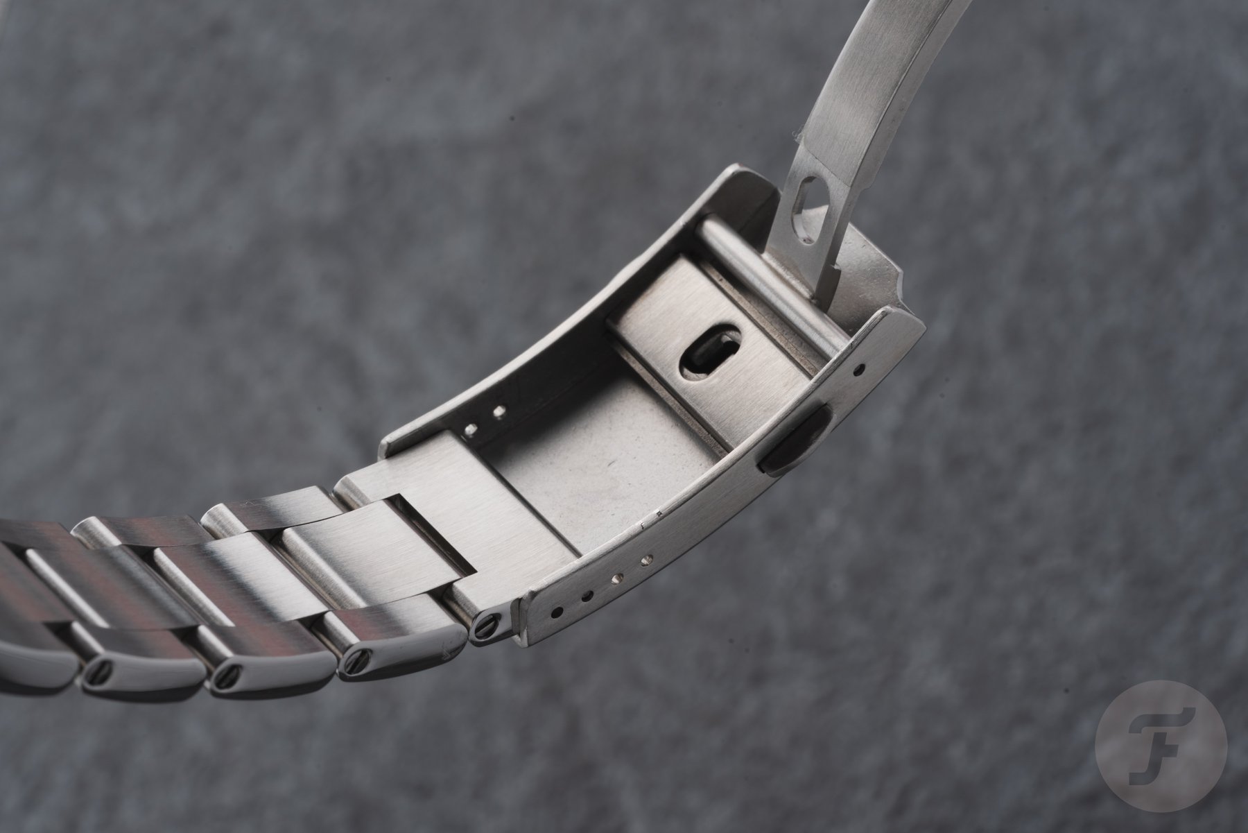 inside HTD Aquatìc clasp
