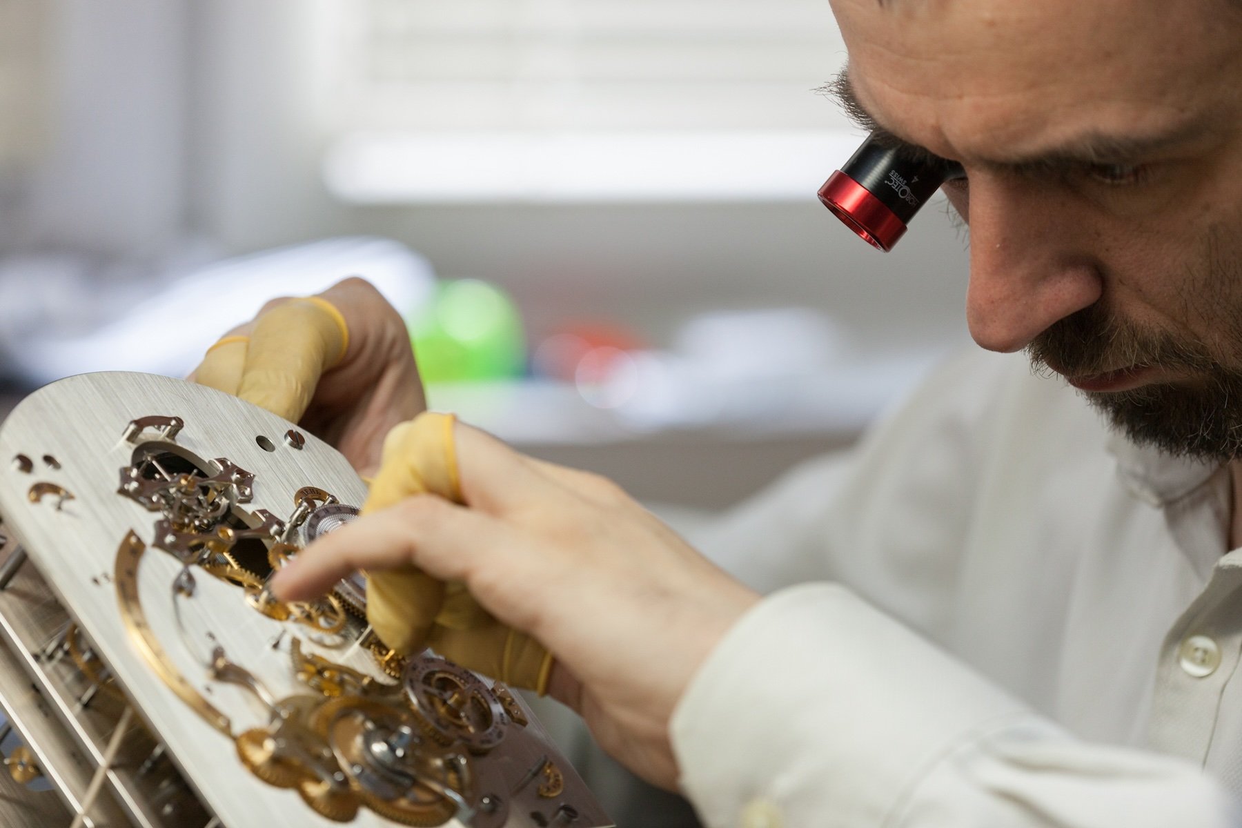 Konstantin Chaykin working on Moscow Computus clock