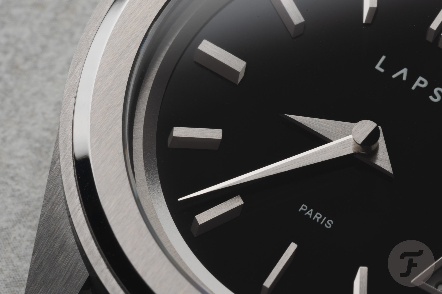 Laps Arche black dial close up