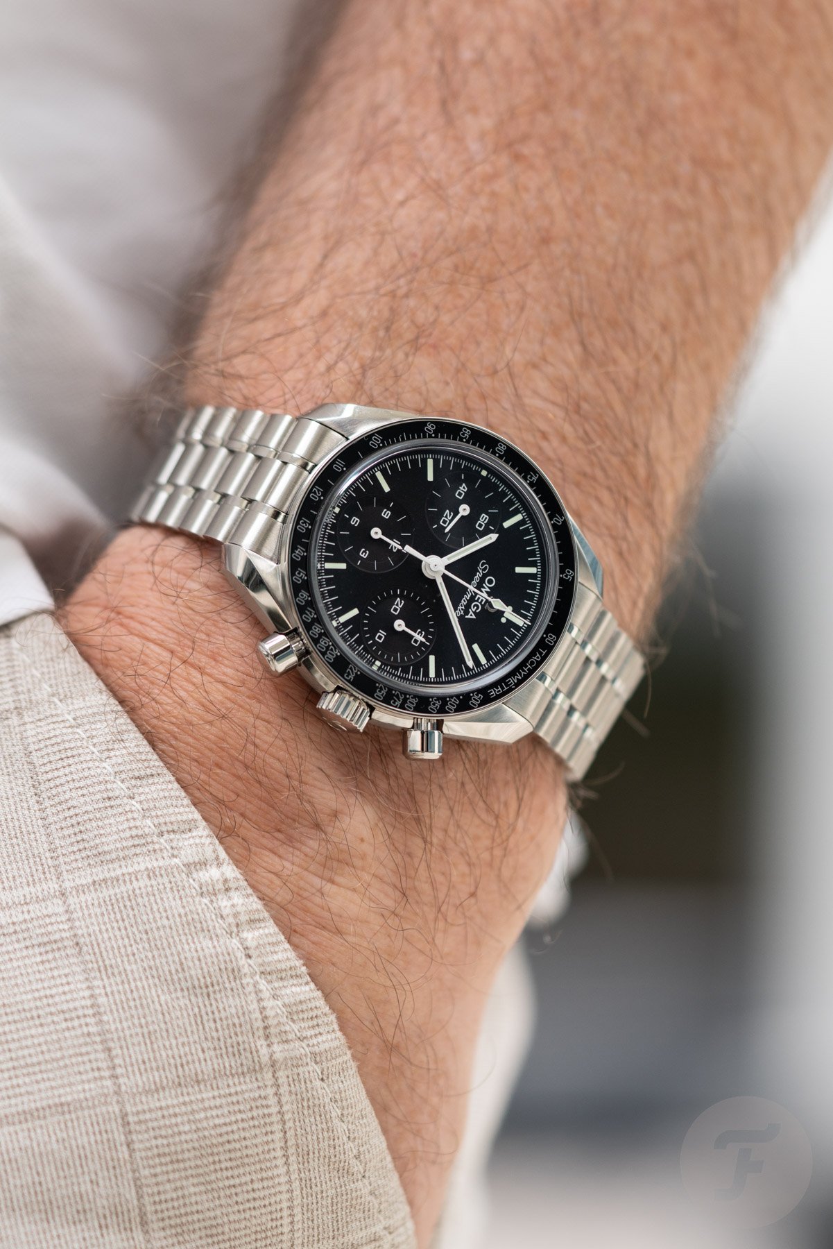 Omega Speedmaster 38 ref. 324.30.38.50.01.002 pocket shot
