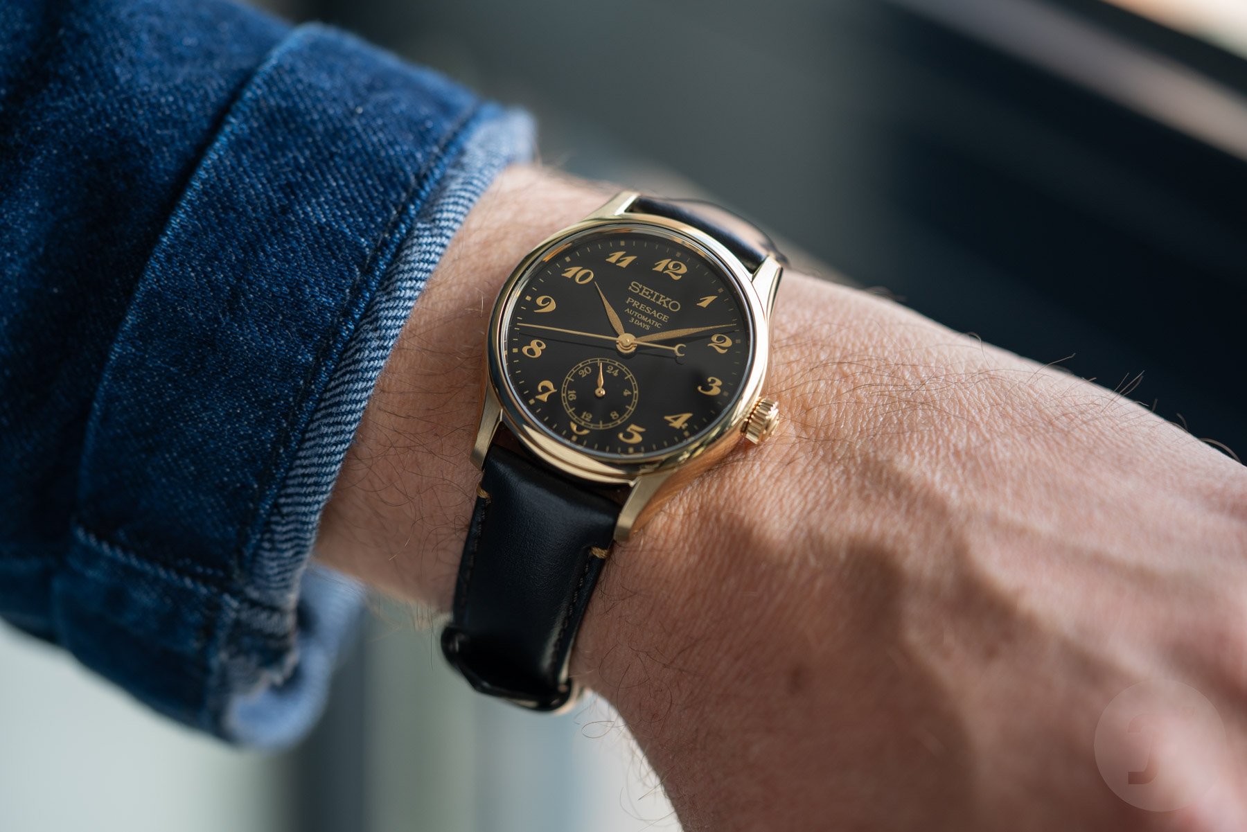 Seiko Presage Classic Series “Craftsmanship” HCC006 Urushi Dial on the wrist