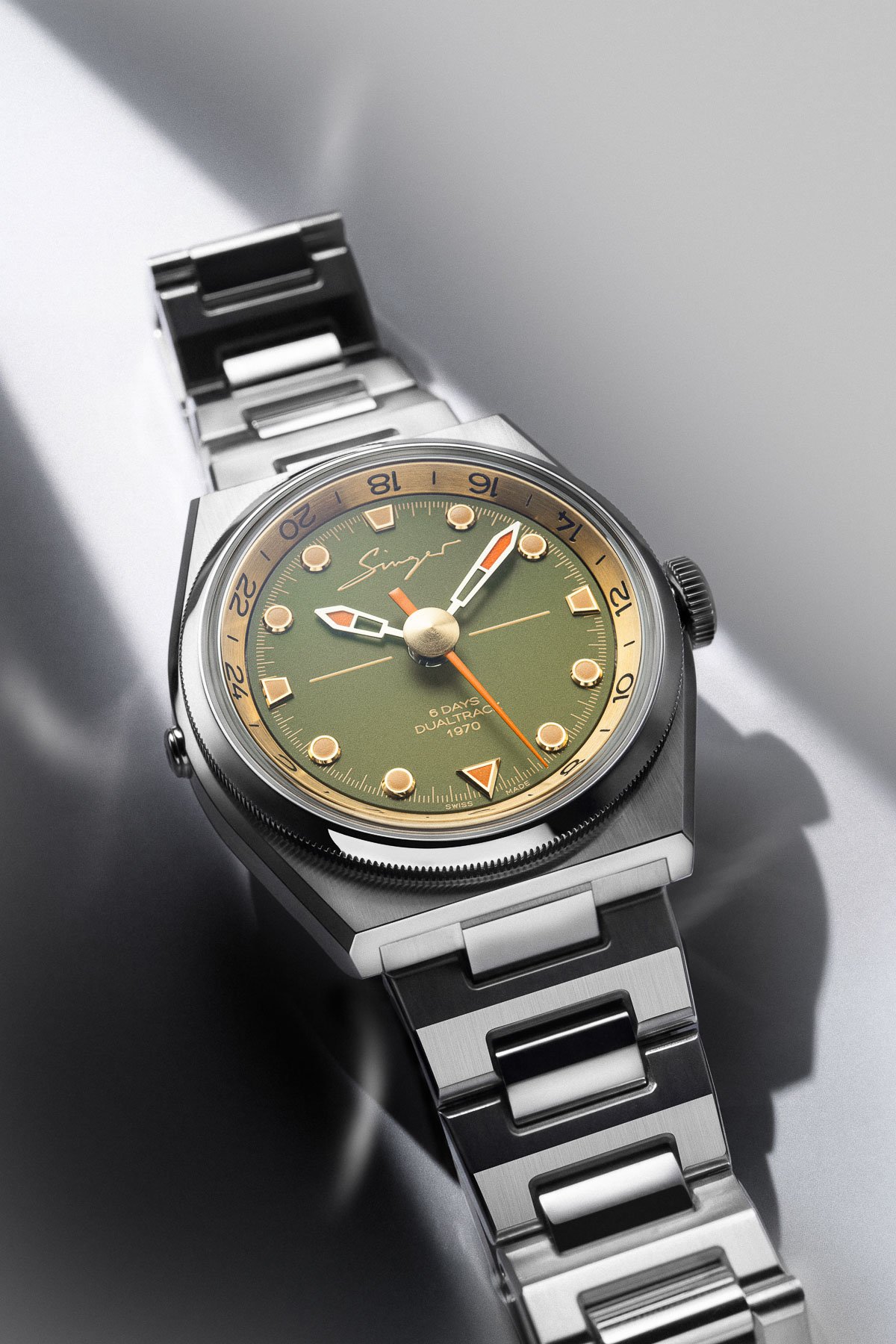 Singer Reimagined 1970 DualTrack Khaki flat-lay