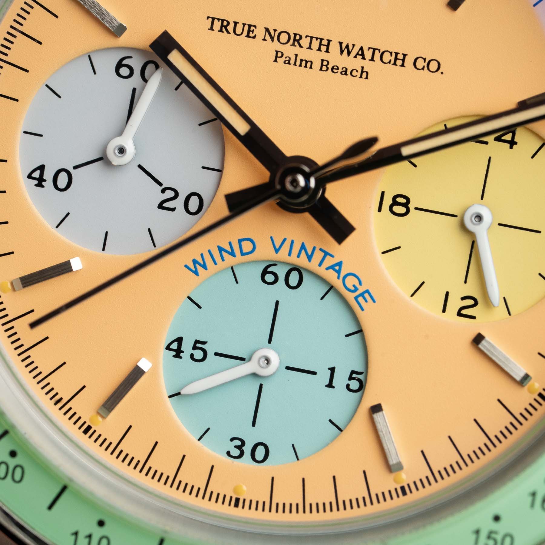 Wind Vintage × True North Vintage Rally Timer IV Dreamsicle dial close-up