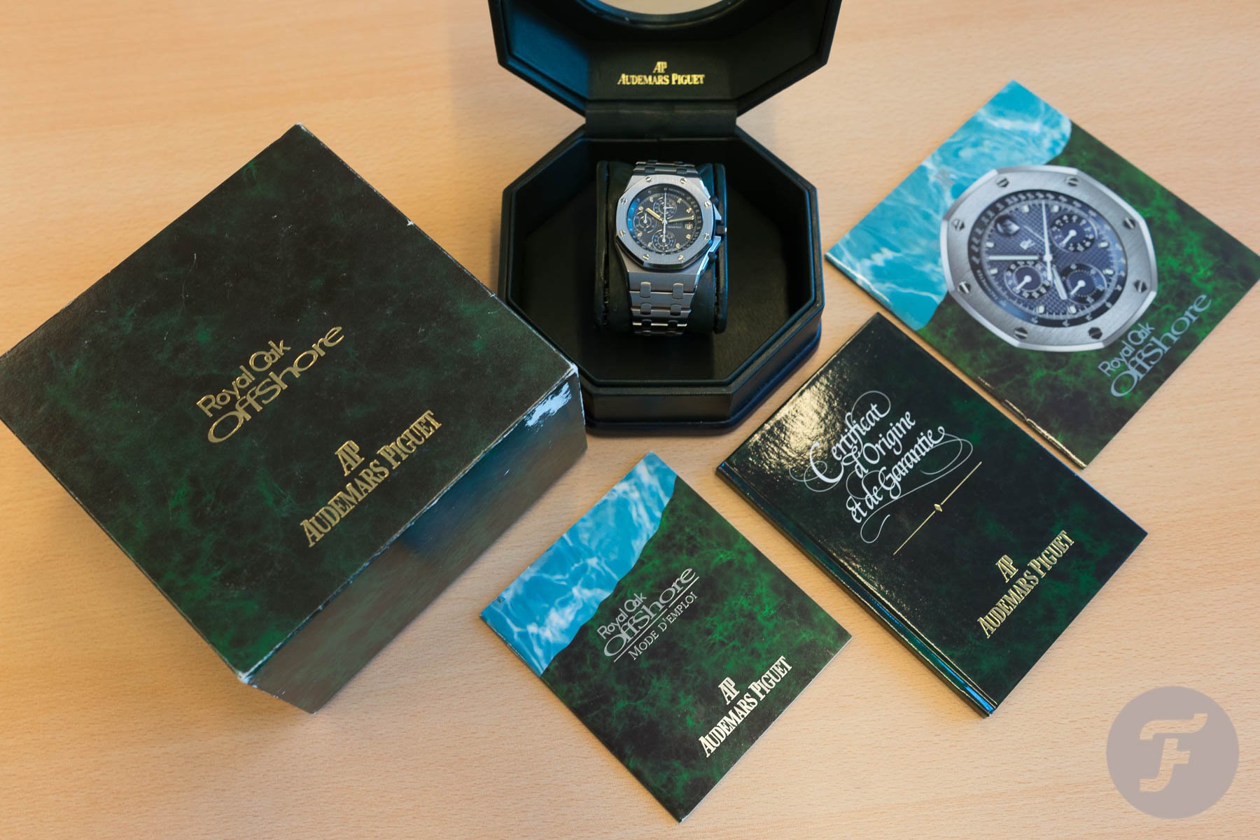 A full-set Audemars Piguet Royal Oak Offshore 25721ST