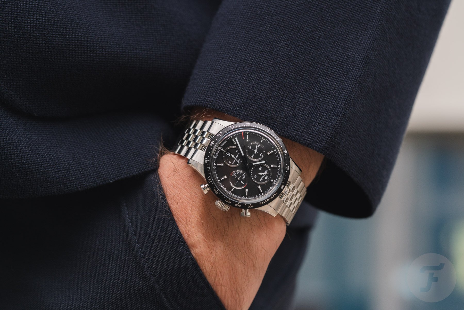 black-dial Brellum Pandial 43 Power Reserve LE Chronometer Pandial 43 Power Reserve LE Chronometer DB.CH.955 pocket shot