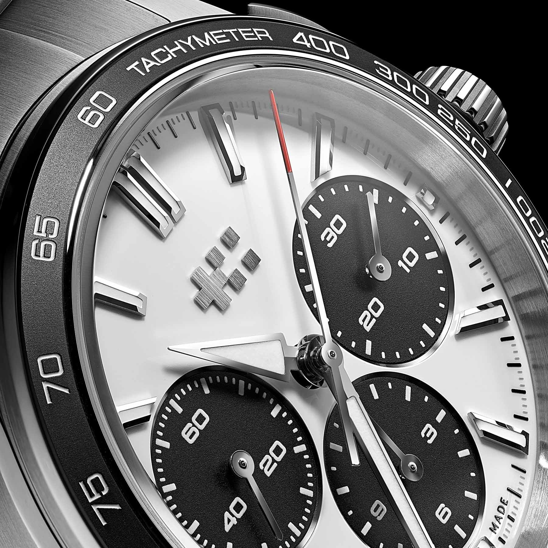 Christopher Ward C63 Sealander Chronograph white dial up close