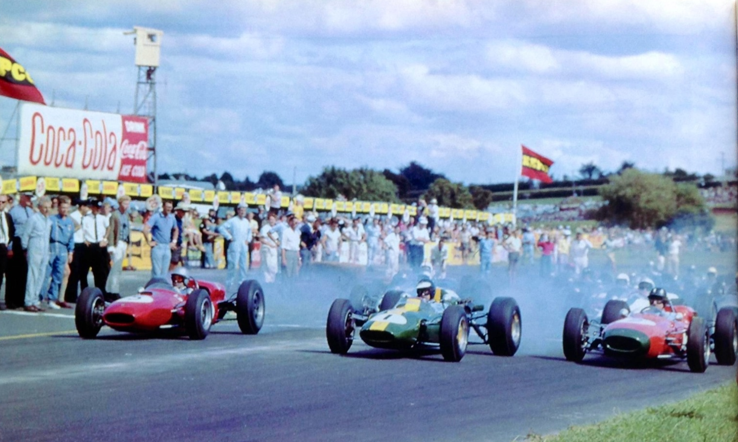 race cars at Levin Motor Racing Circuit