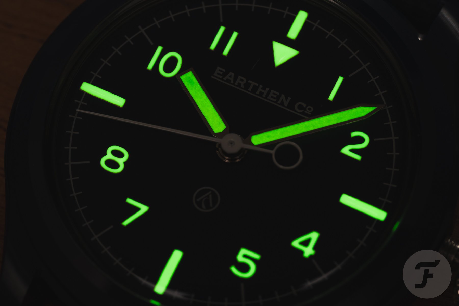 Earthen Co. Summit MK II Après-Bleu lume shot
