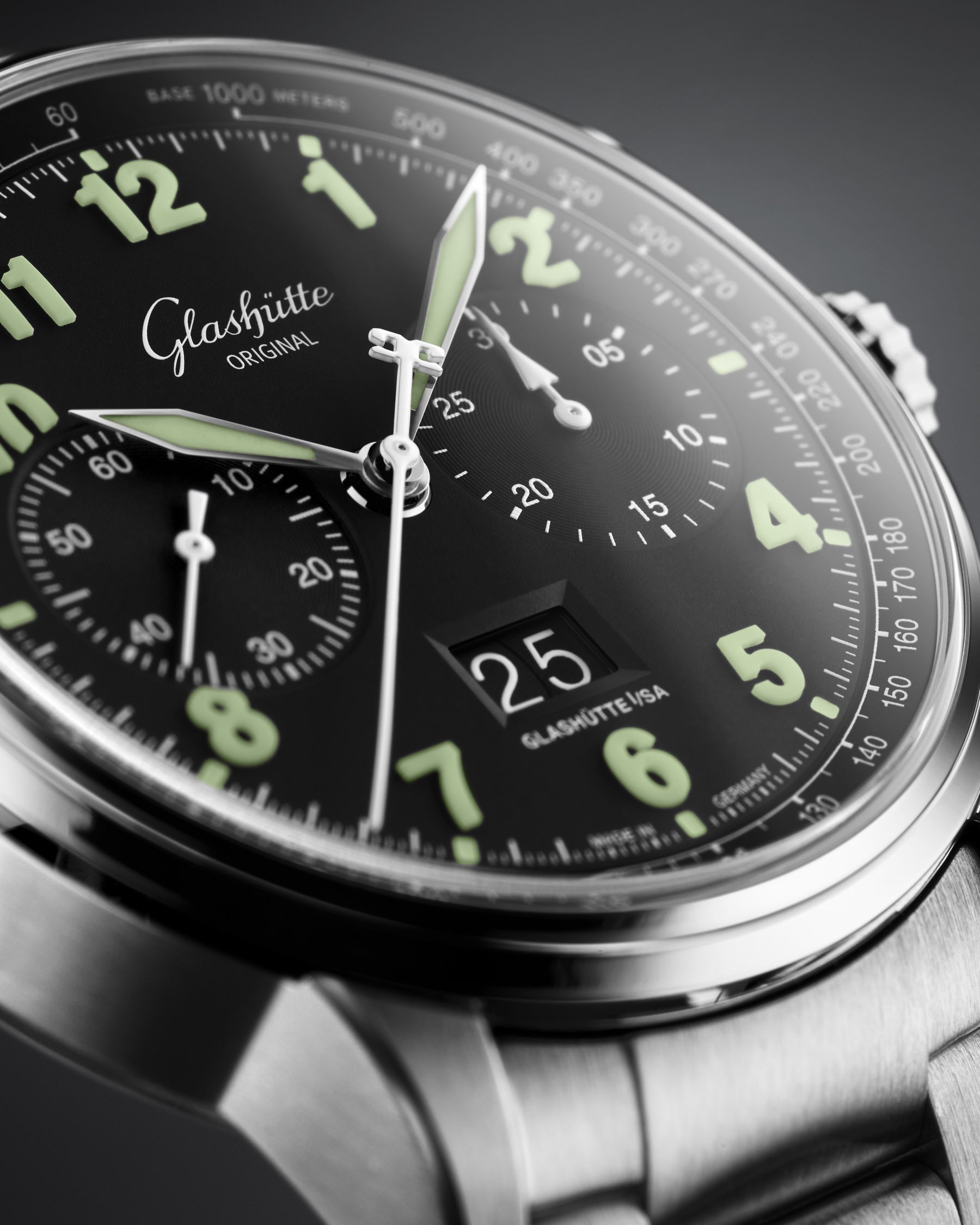 Glashütte Original Senator Chronograph Navigator dial up close