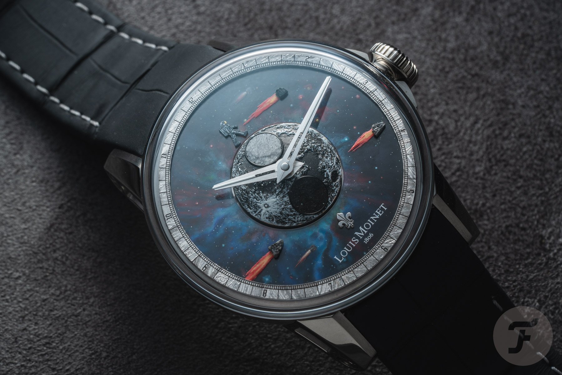 Louis Moinet Moon Meteor dial, close-up meteorites