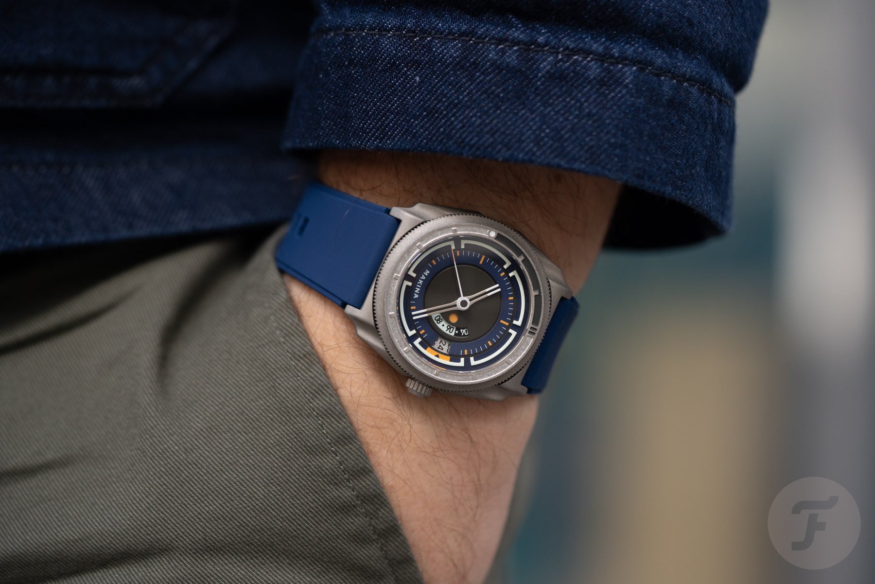 Makina Azazel_I GMT pocket shot