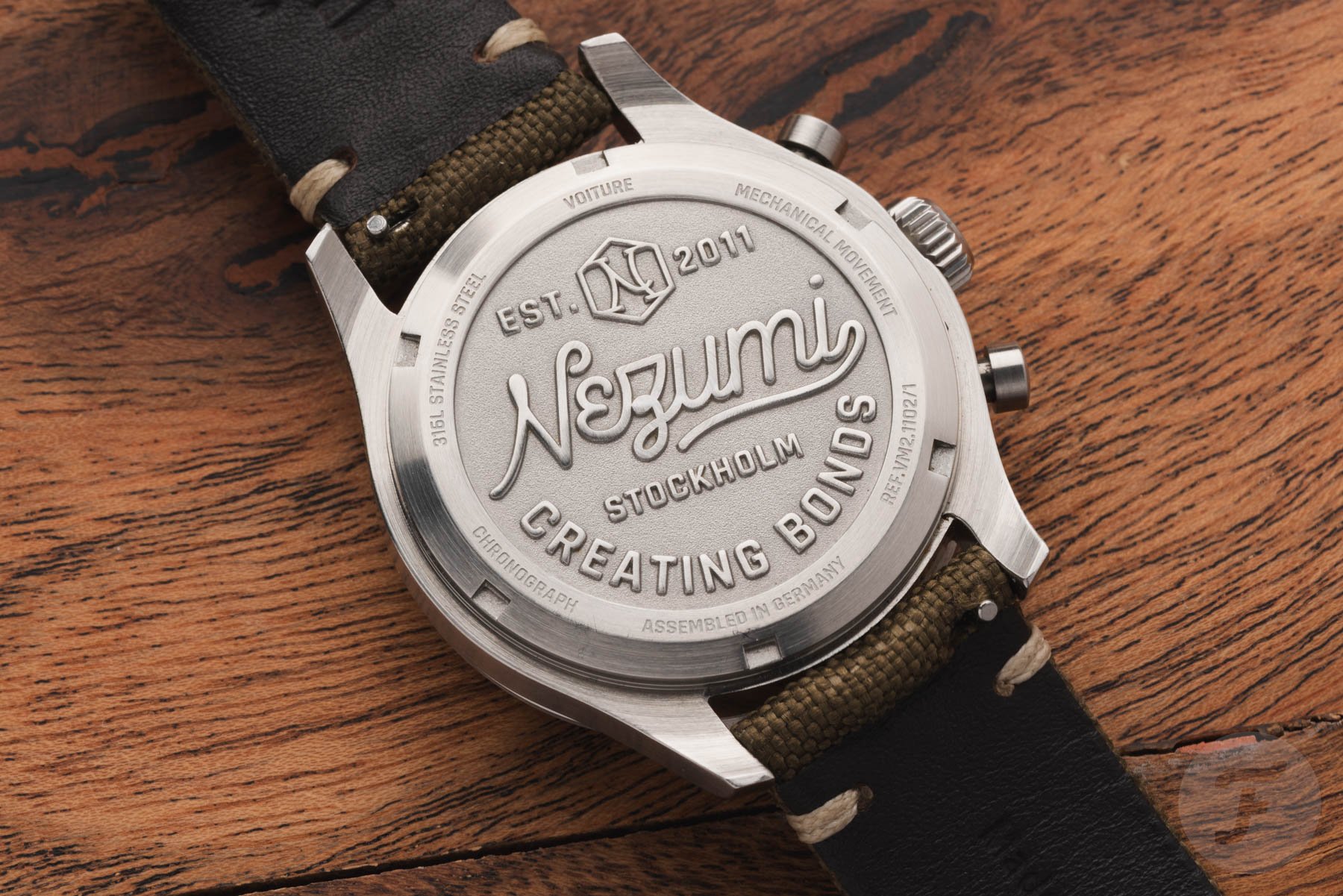 Nezume Voiture VM2.1102 case back
