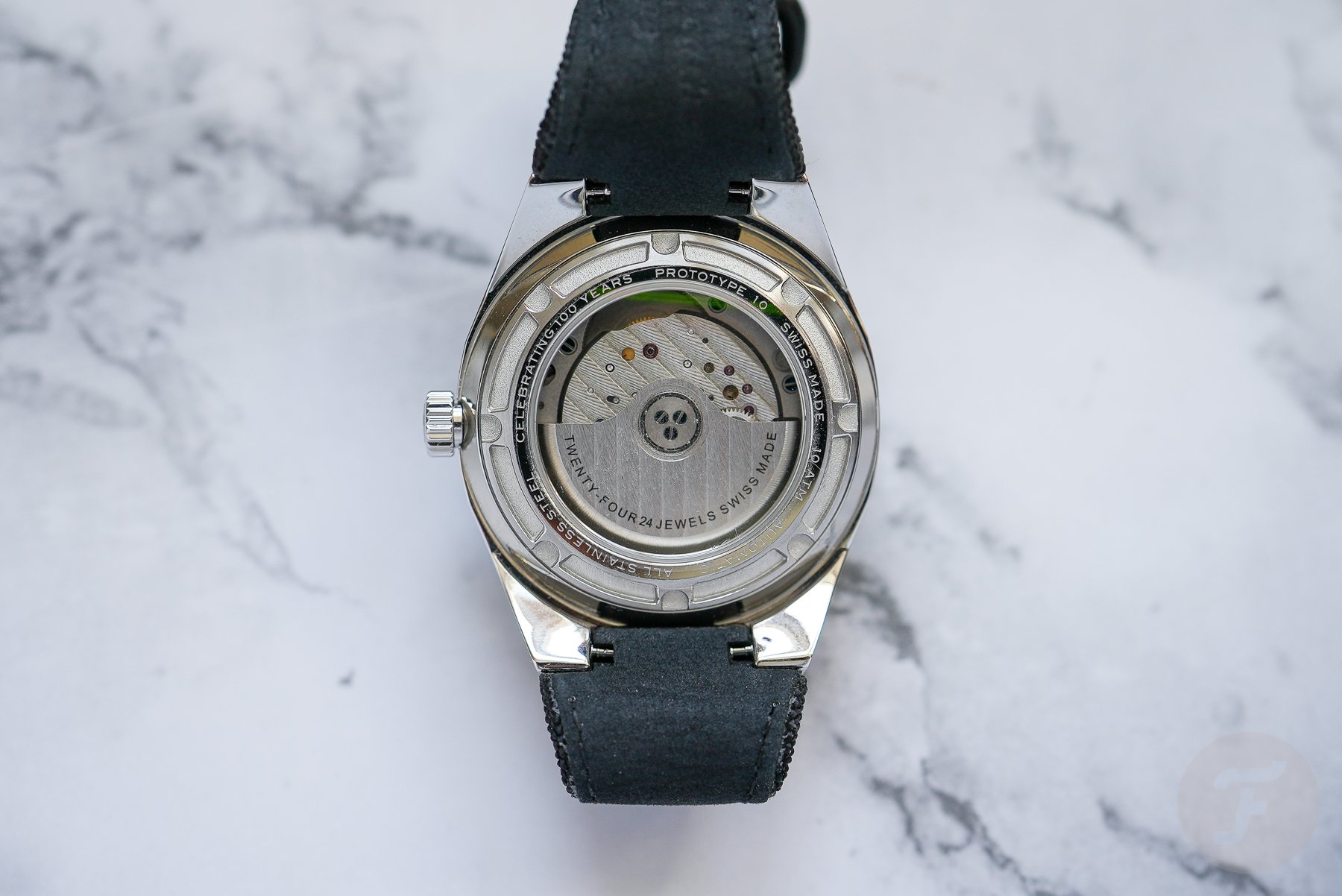 Nivada Grenchen F77 MKII Azurite case back and movement