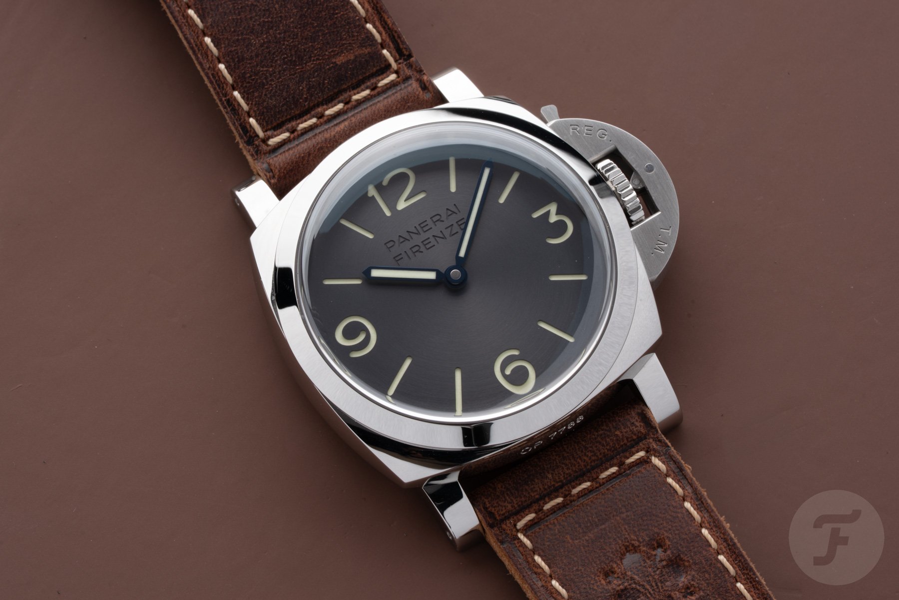 Panerai Luminor Firenze 8 Giorni PAM01794 flat-lay