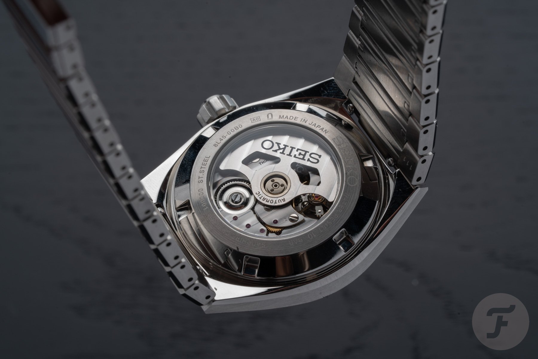 King Seiko HFK005 case back and movement