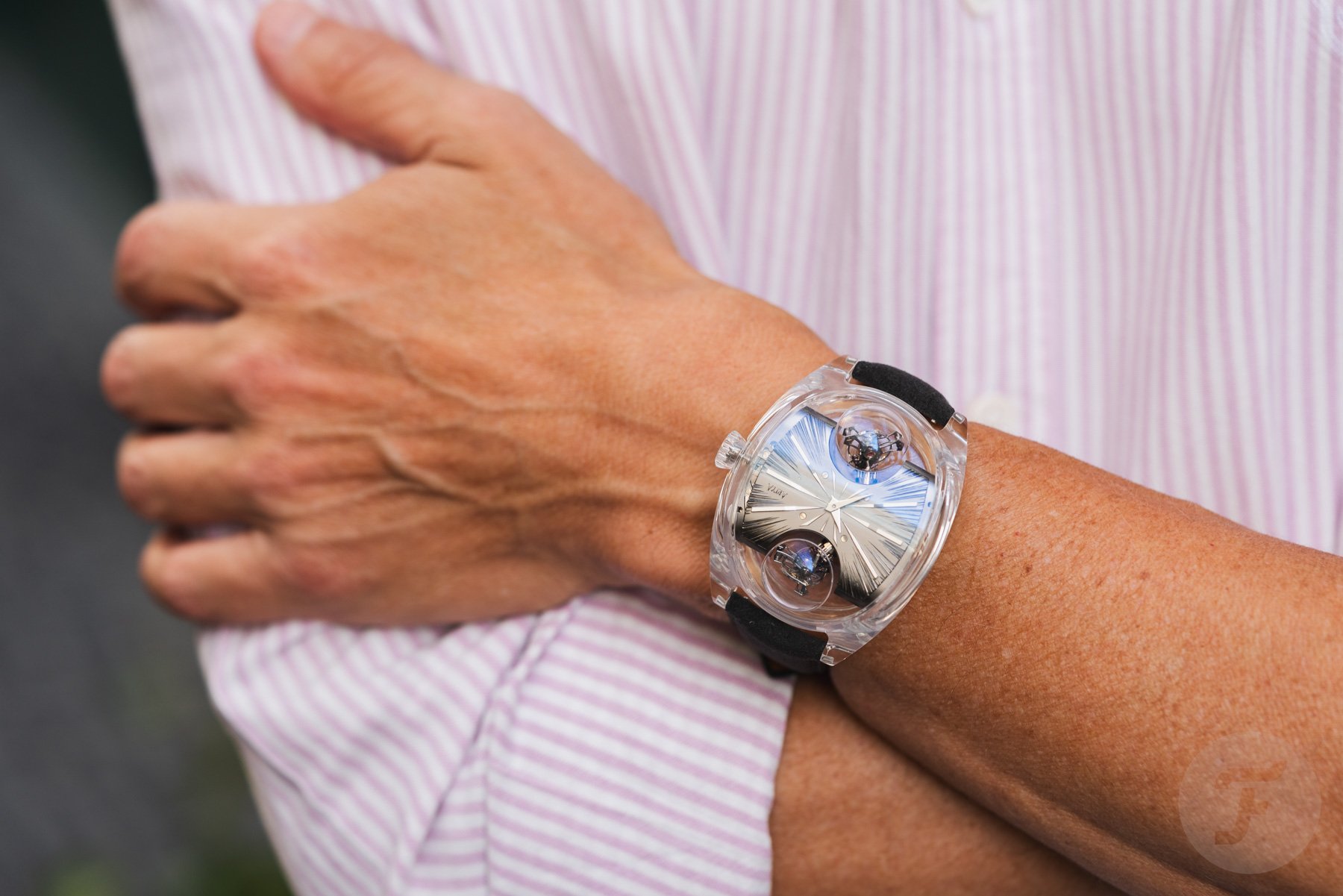 ArtyA Complexity Métiers d'Art on wrist, arms crossed