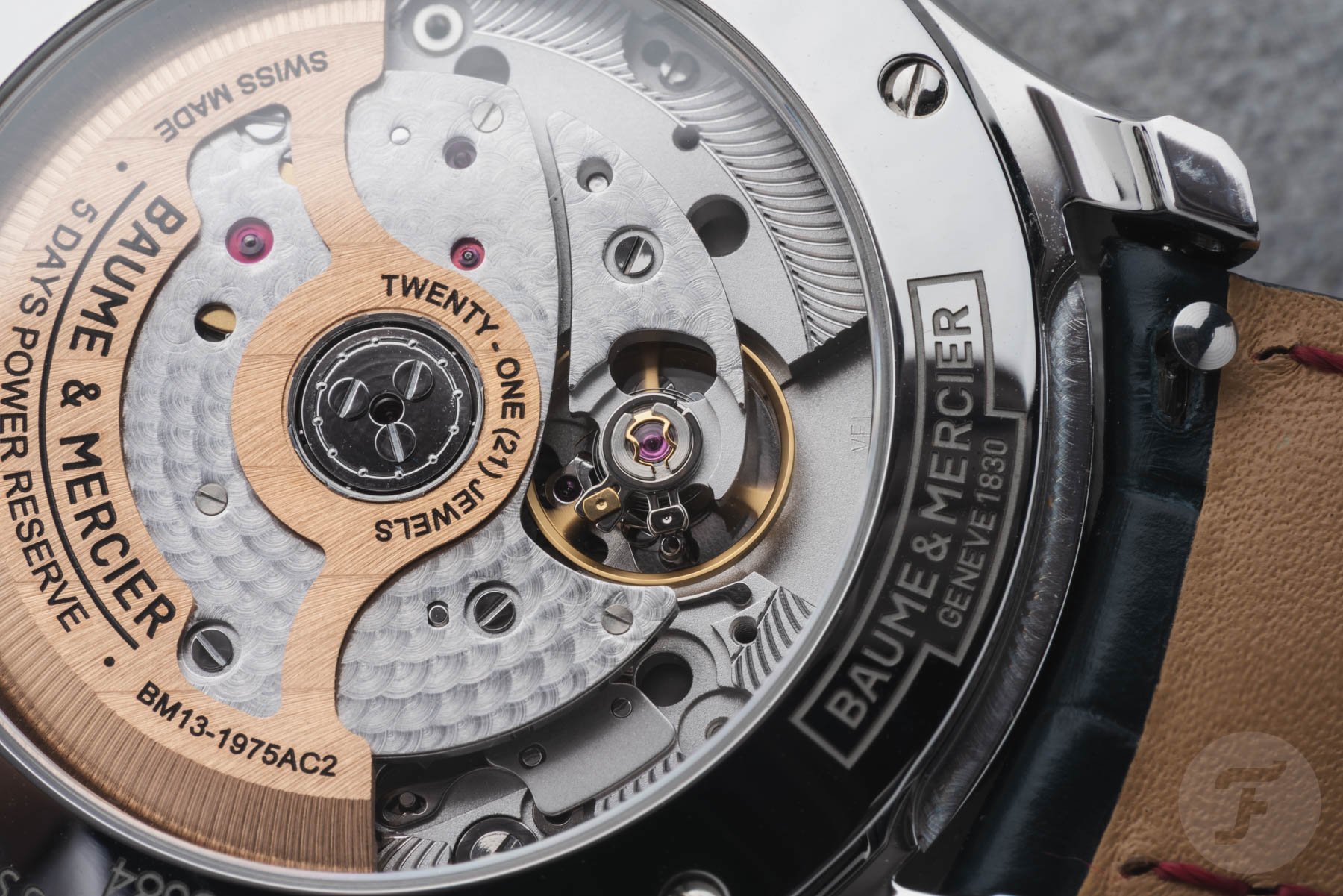 Baume & Mercier Clifton 10872 perpetual calendar movement and case back