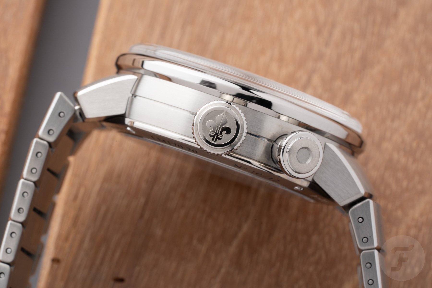 Lower half of the dial of the Louis Moinet 1816 Tourbillon Chronograph case profile, crown side