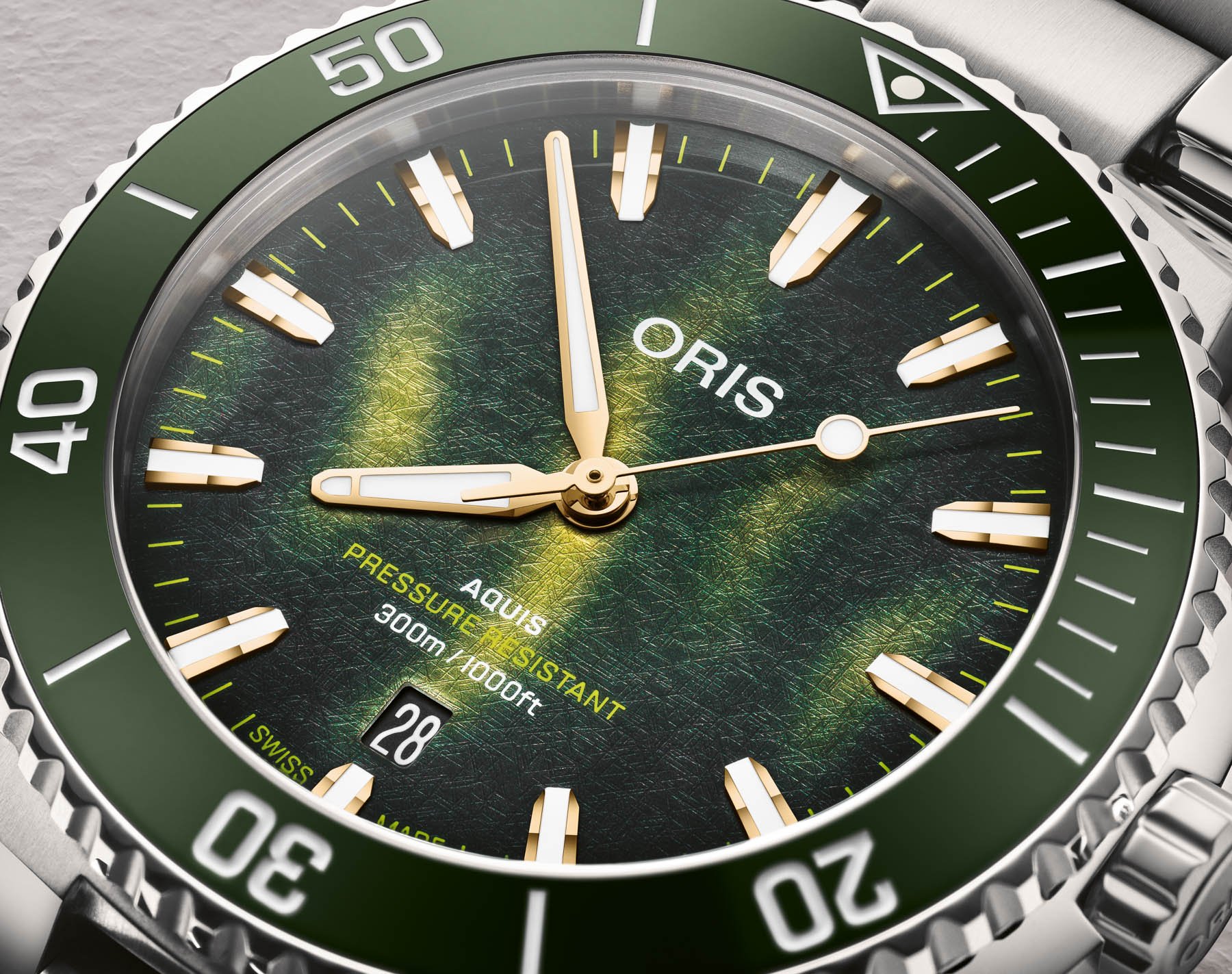 Aquis Date Kelp Forest Limited Edition dial up close