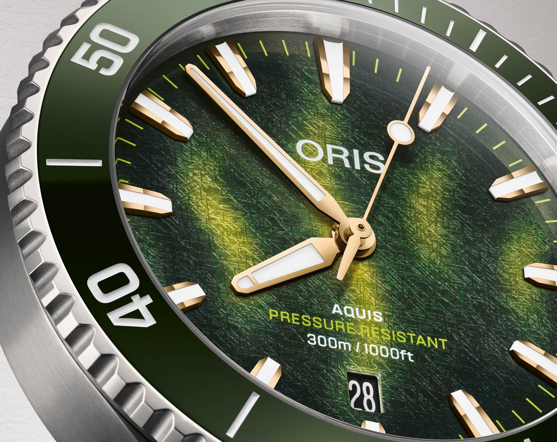 Aquis Date Kelp Forest Limited Edition dial up close