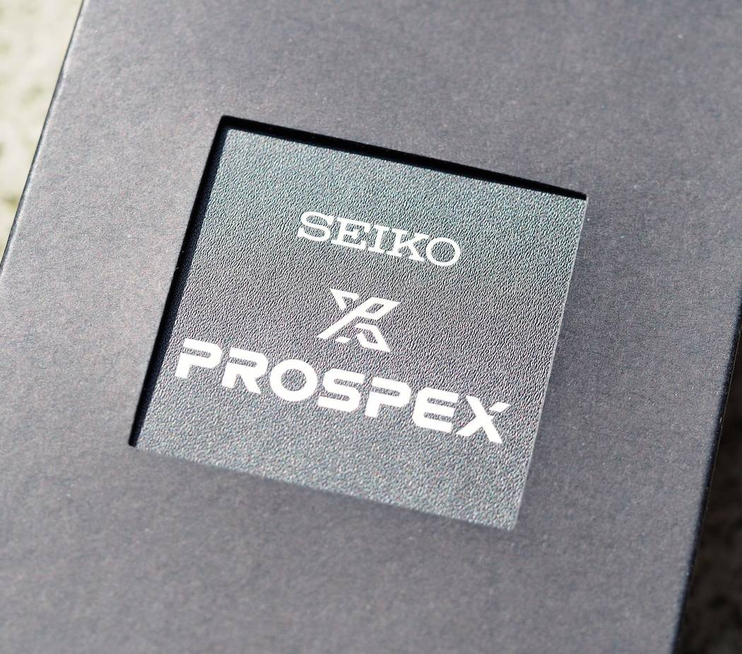 The simple box from the Seiko MM300 - it looks more like something that would house dive equipment - and it does!