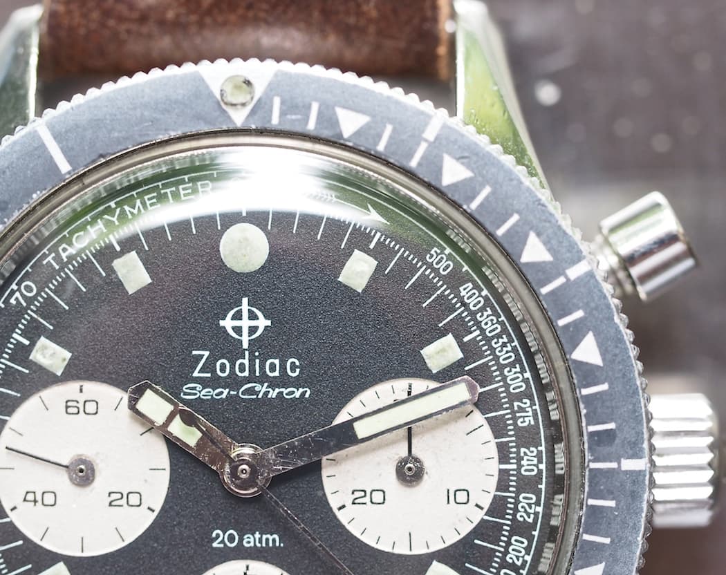 A close up up the fantastic bezel and the lovely matte dial on the Zodiac Sea-Chron