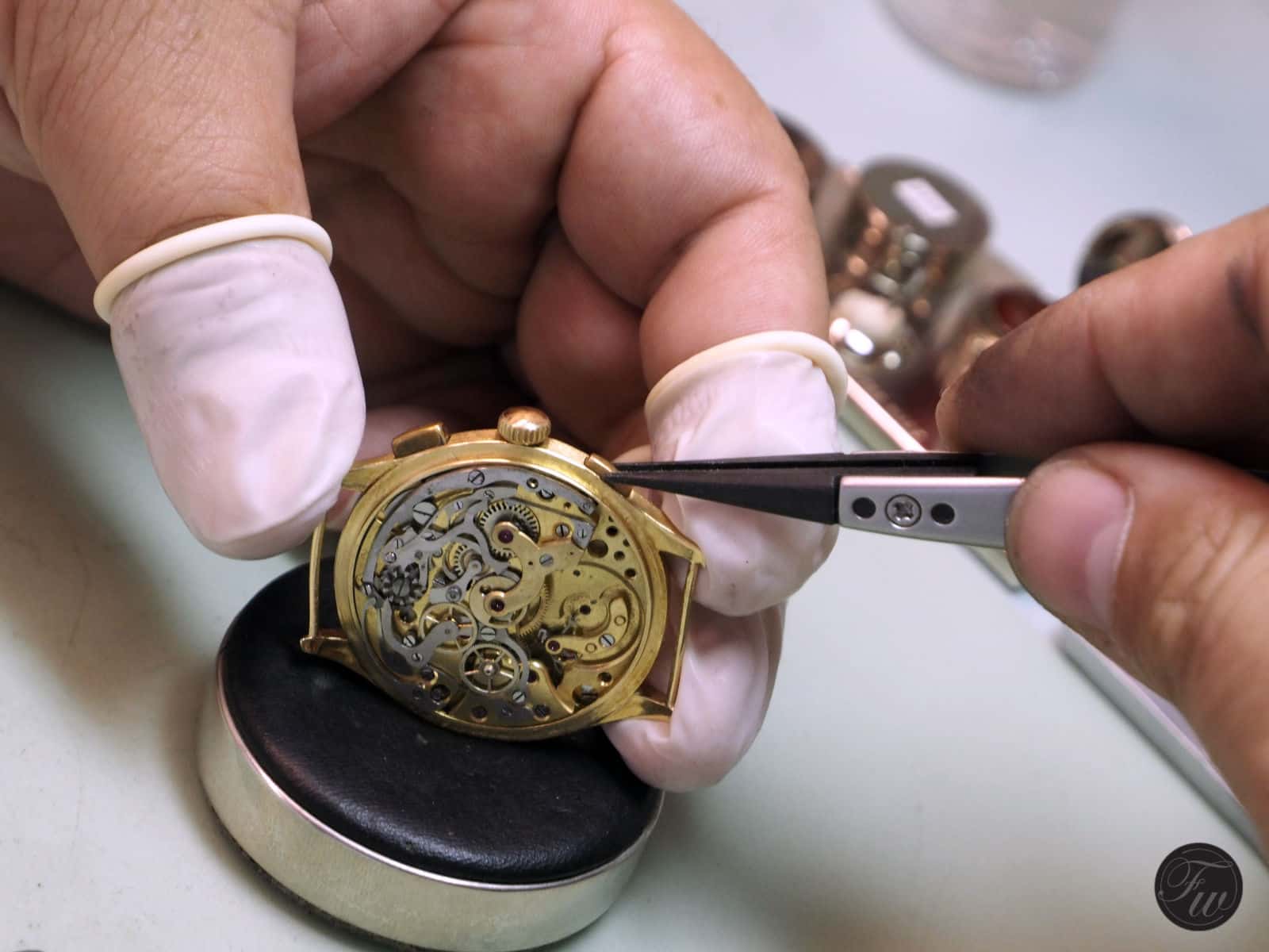 chronograph service by Kalle Slaap