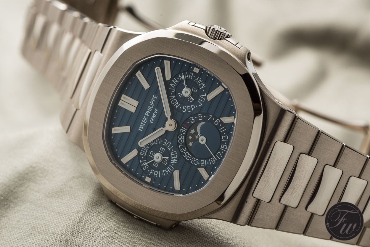 Review - Patek Philippe Nautilus Perpetual Calendar 5740G (Specs