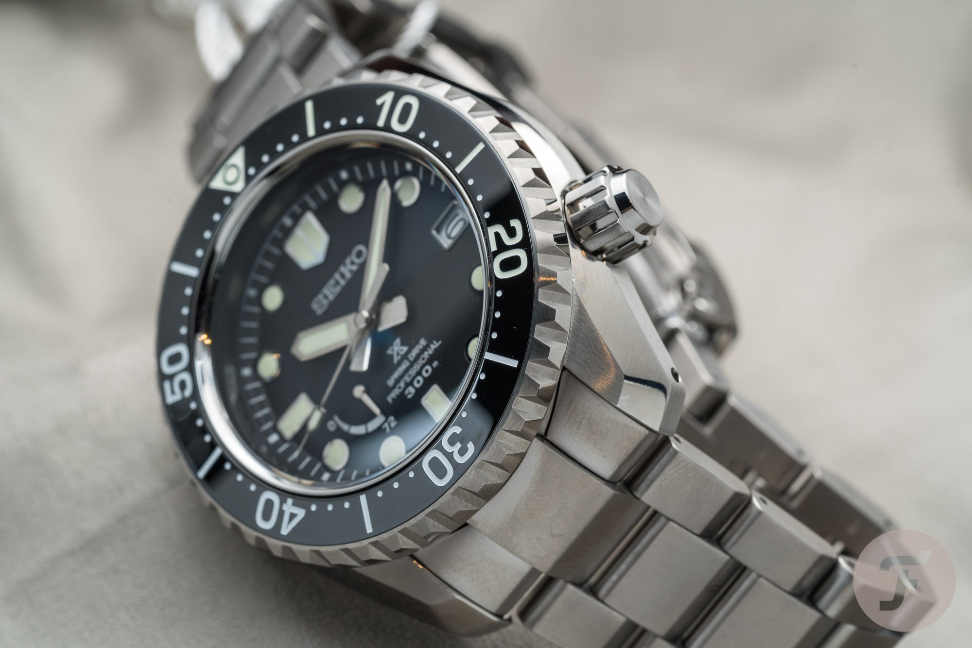 Seiko Prospex LX SNR029J Divers Watch - Hands-on review