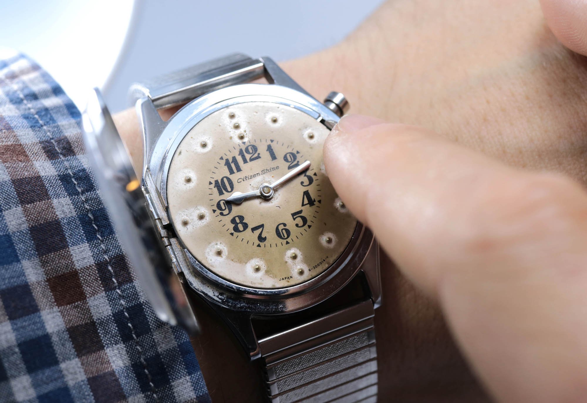 A Blind Spot for a Braille Watch Citizen Shine