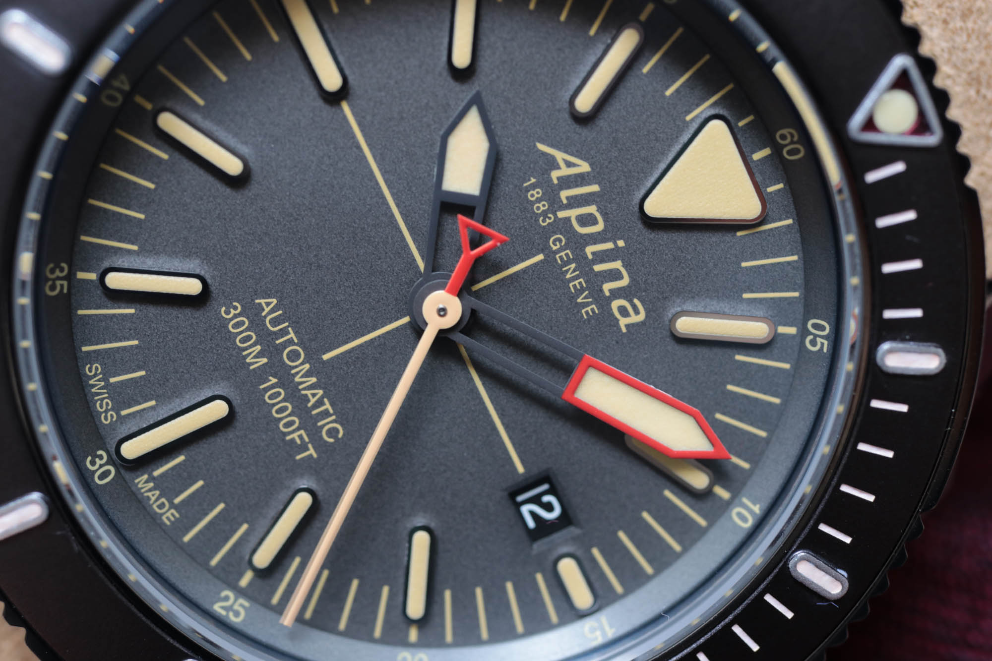 Hands-on with the new Alpina Seastrong Diver 300