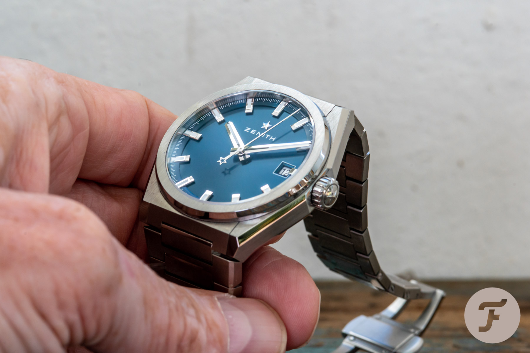 Zenith Defy Classic – 41mm – Bamford Watch Department