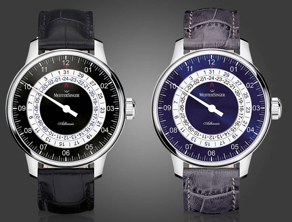 The complication is particularly conspicuous on the variants black and blue with white contrast rings.